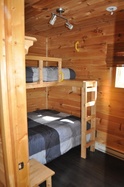 The Sleeping Moose Cottage Birch Plain Eksteriør bilde